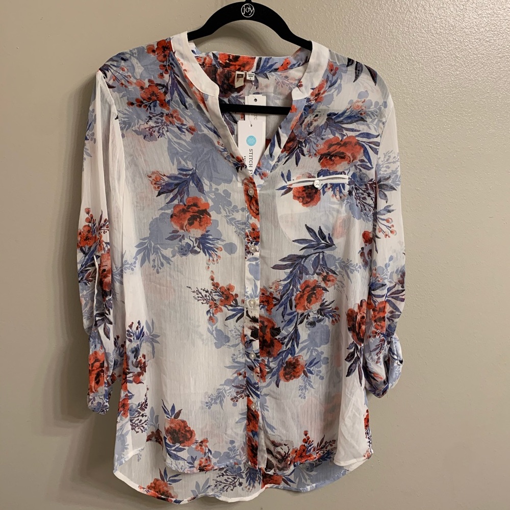 Kut from the Kloth Sinclaire Button Front Blouse